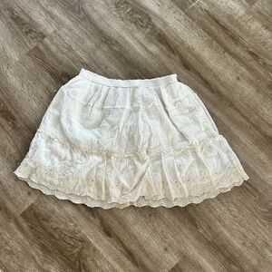 Abercrombie white Lacey skirt size S